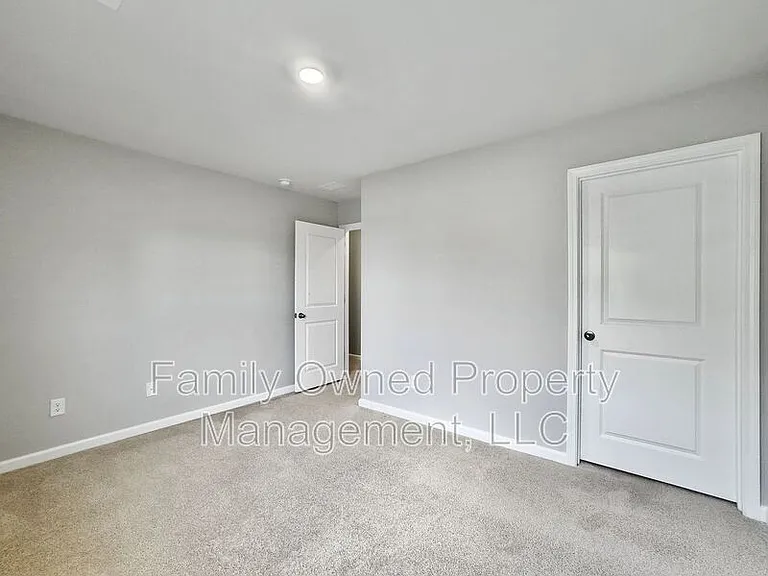 422 Blue Elderberry Run — Photo 35