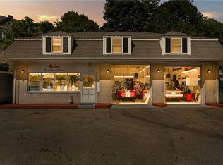 3145 Post Rd, Warwick, RI 02886