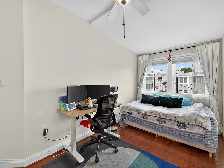 316 Todd Pl NE — Photo 21