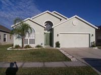 1st image of 919 Hacienda Cir