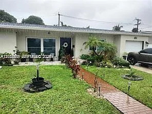 1130 NE 201st Ter #B — Photo 8
