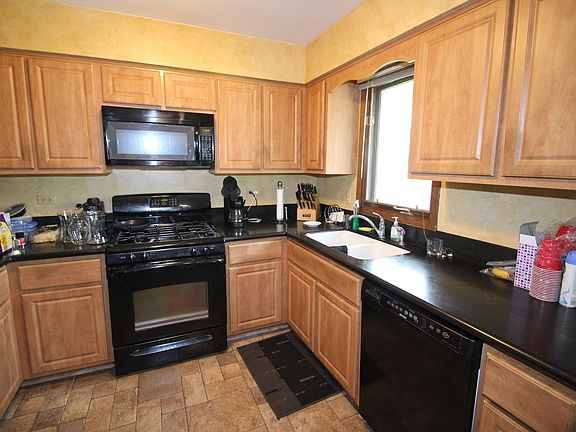 5th image of 12900 S 70th Ct