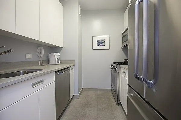 Rented by Compass | media 13