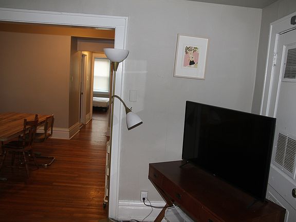 5th image of 6605 Kingsbury Ave #2E