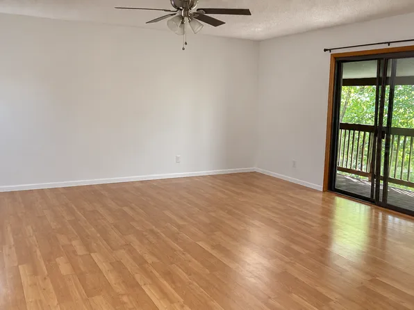 34 Bayberry Ln #34, South Burlington, VT 05403