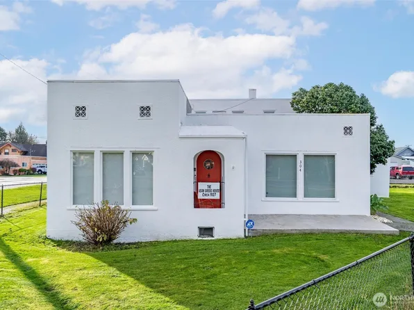 304 Emerson Avenue, Hoquiam, WA 98550