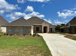 104 Autumn Dr, Madison, MS 39110