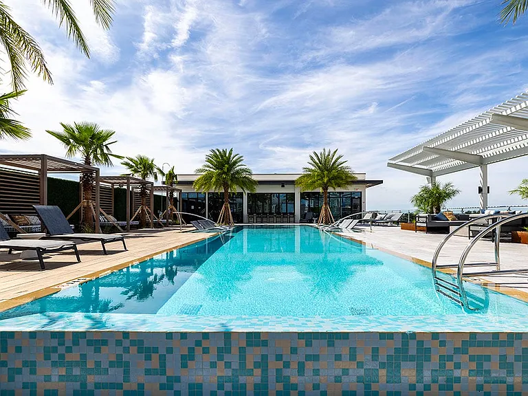 Rooftop Infinity Pool |The Station at San Marco| Jacksonville, FL