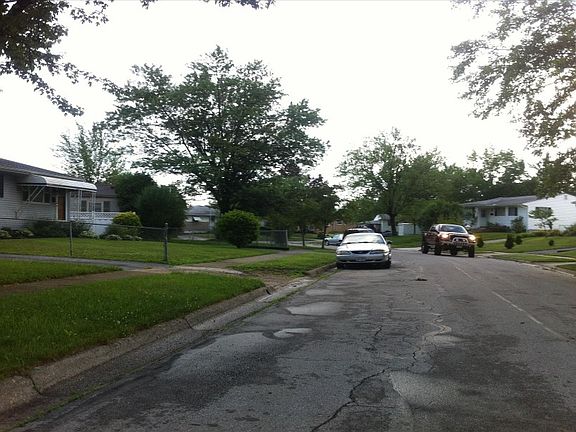 5th image of 494 Westmoor Pl