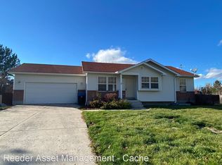 171 S 100 W, Hyde Park, UT 84318