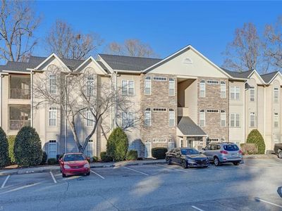 3004 Greystone Point #D, Greensboro, NC, 27410