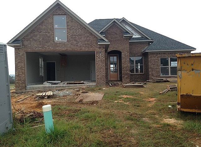 1st image of 108 Cross Creek Dr