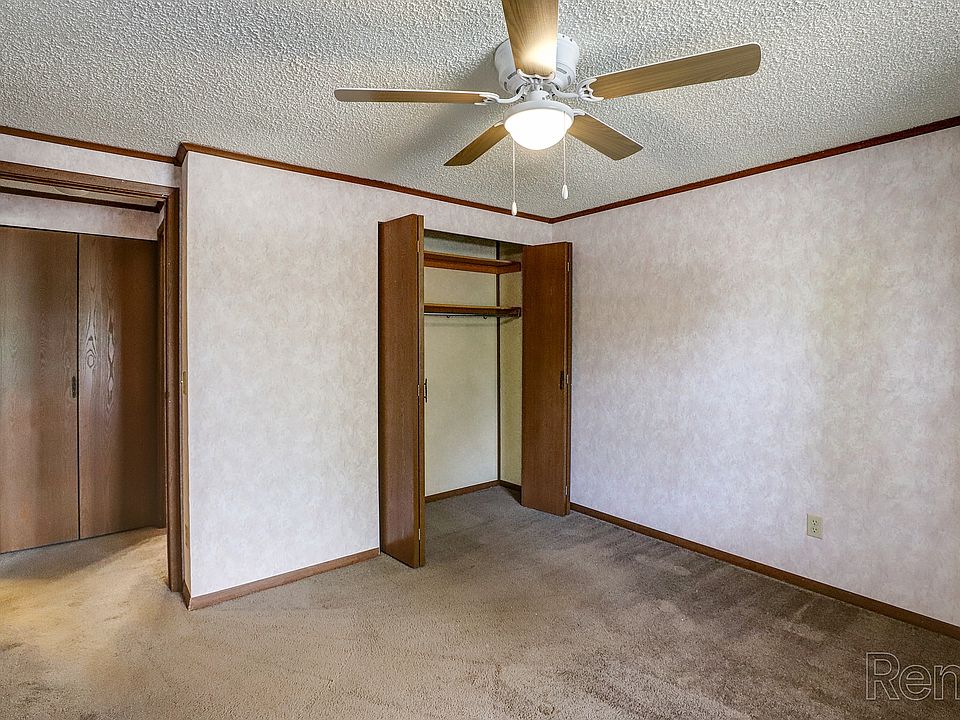 34895 Heathmoore Dr, photo 9