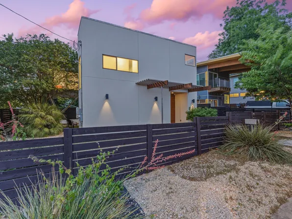 1606 Salina St, Austin, TX 78702