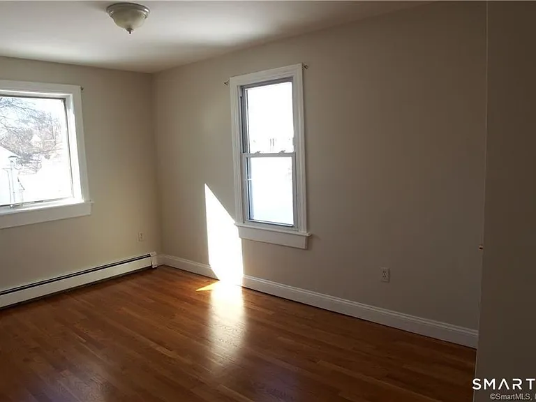 81 Longfellow Ave #2 — Photo 10