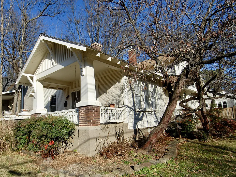 330 N Rollston Ave