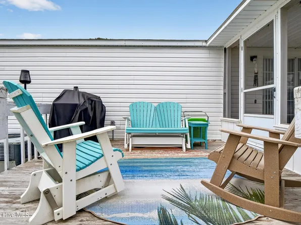 103 Windmill Street, Surf City, NC 28445