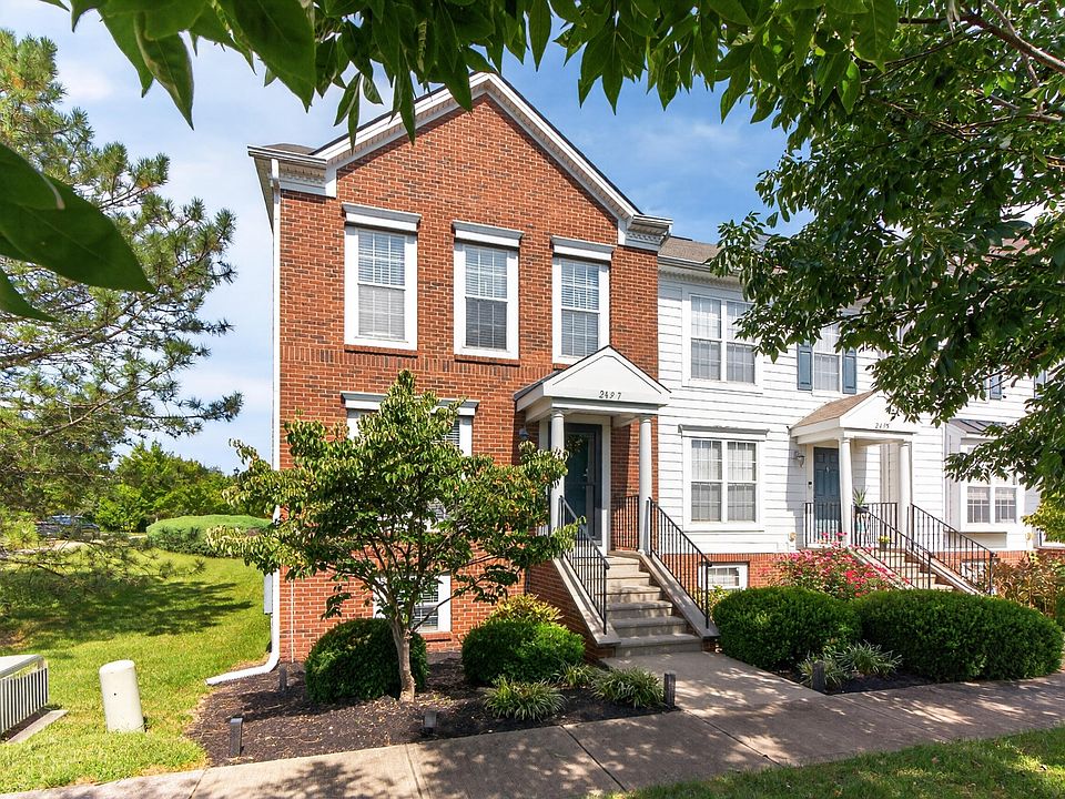 1st image of 2497 Aristocracy Cir