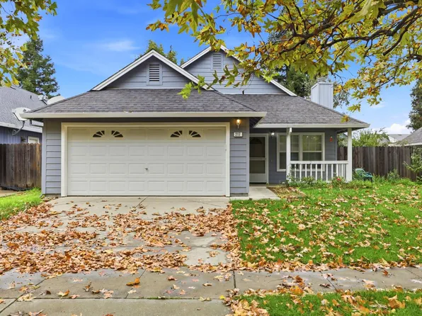 217 White Oak Ln, Winters, CA 95694