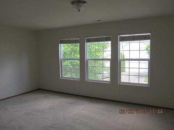 4th image of 12120 133rd St E