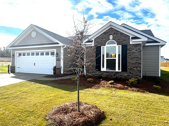 3rd image of 7548 Hanford Dr