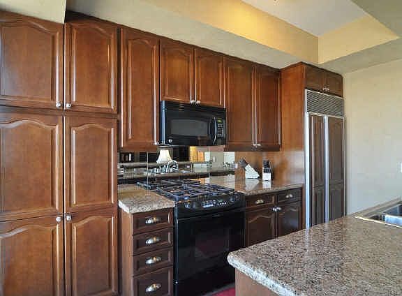 4th image of 3401 Lee Pkwy APT 1001