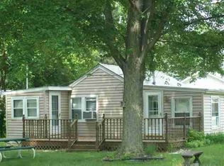 5518 E Maple St, Knox, IN 46534