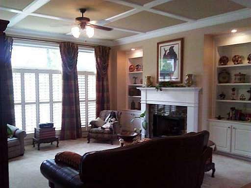 4th image of 2980 Hoyle Farm Dr SW