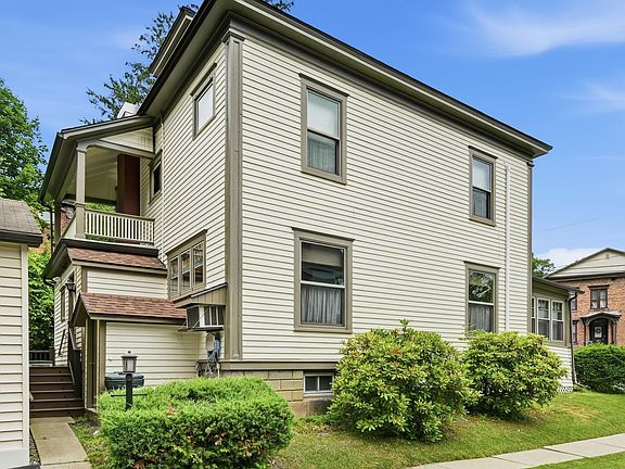 5th image of 107 Mohawk Street