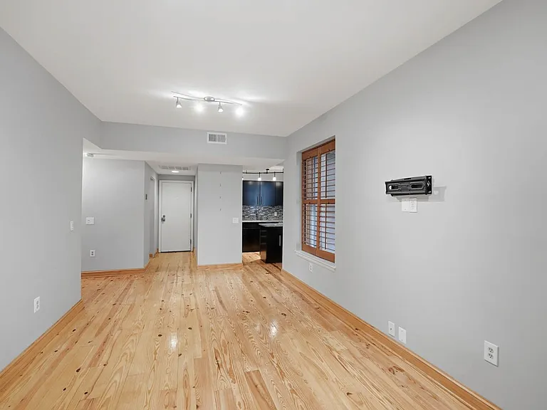 1763 Columbia Rd NW #307 — Photo 4