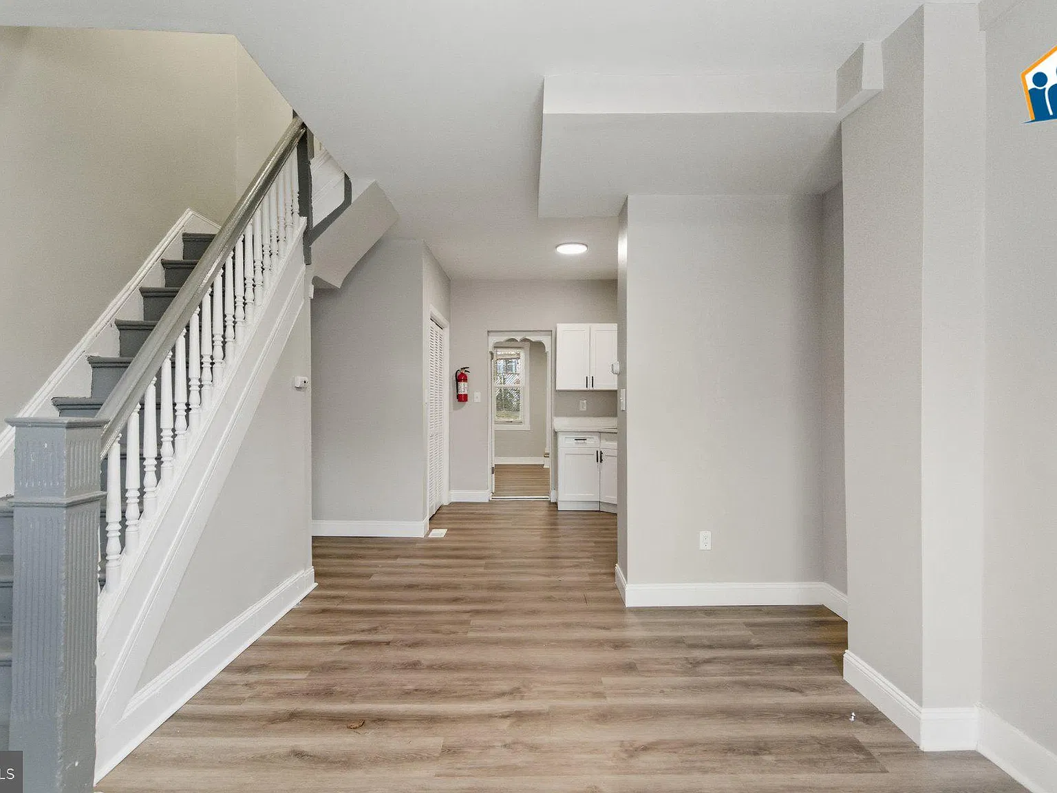 3 bed, 1.0 bath, 940 sqft, $1,400 — Photo 4