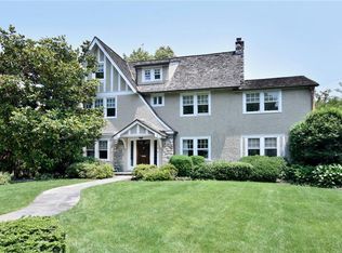 16 Argyle Pl, Bronxville, NY 10708