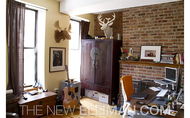 Rented by Douglas Elliman | media 16