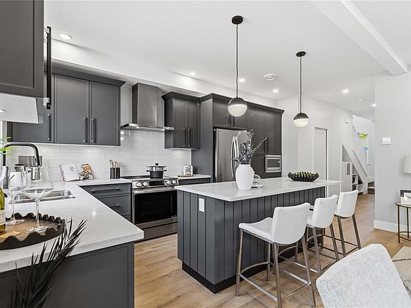 2nd image of 2312 Orchard Ave #2
