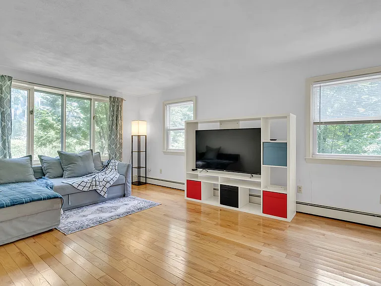 32 Dewey Rd — Photo 15