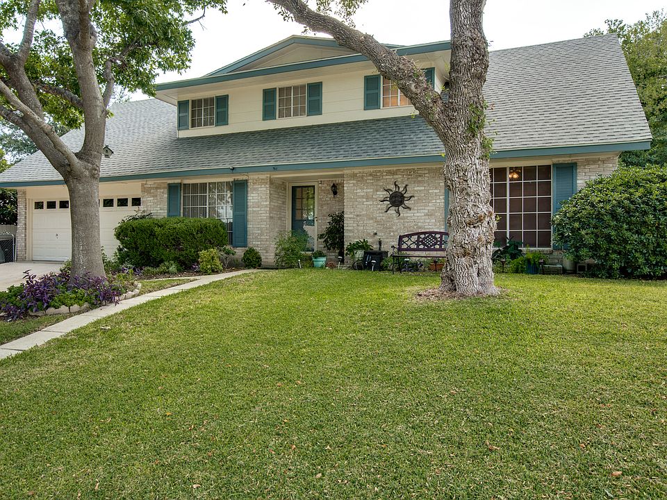 1st image of 3630 Richwood Dr