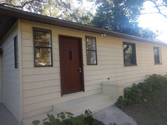 2nd image of 247 Greenbrier Dr