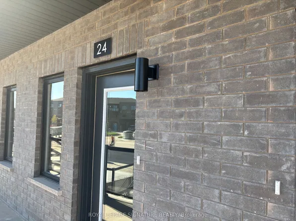 42 Lowes Rd W, Guelph, ON