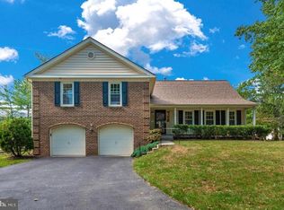 20300 Canby Ct, Montgomery Village, MD 20886