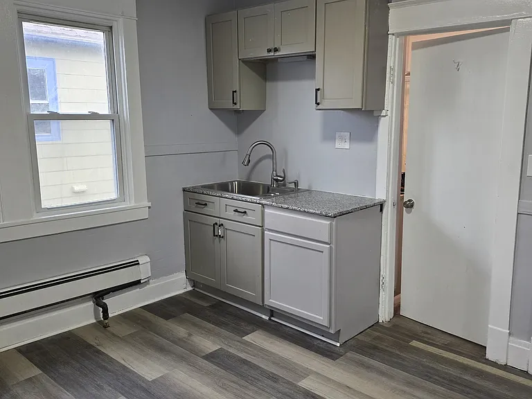 1377 E Delavan Ave #2 — Photo 2