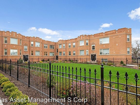 3rd image of 6517 S California Ave #2E