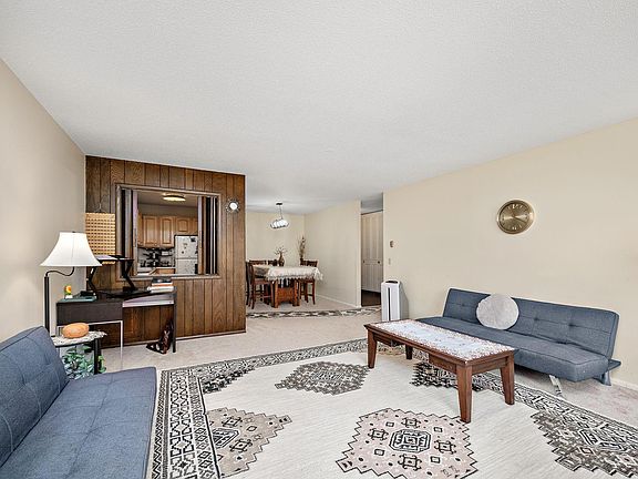 2nd image of 10211 Cedar Lake Rd APT 204