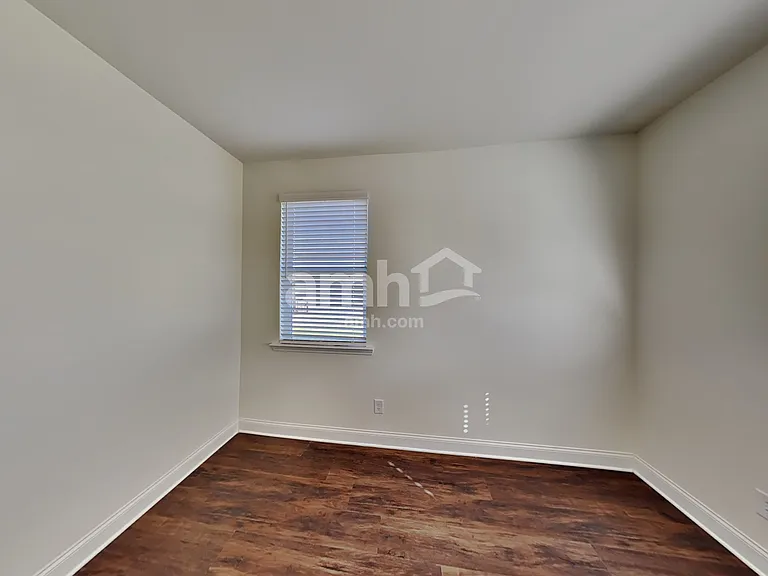 248 Willow Ln — Photo 6