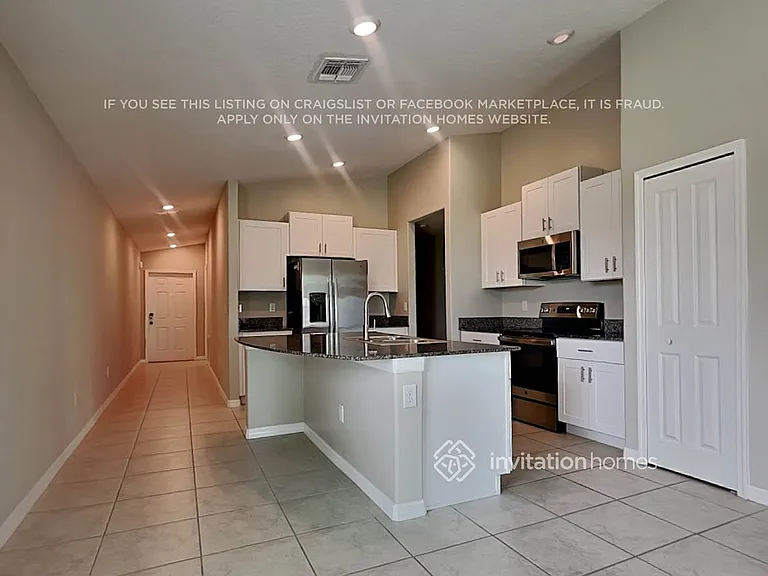 2219 Jungle Dr — Photo 5