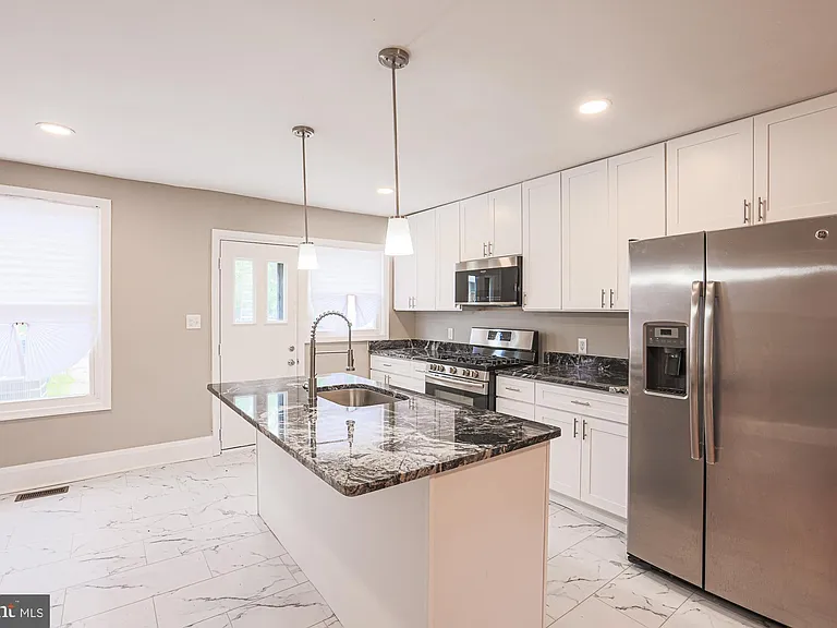 130 Reedbird Ave — Photo 18