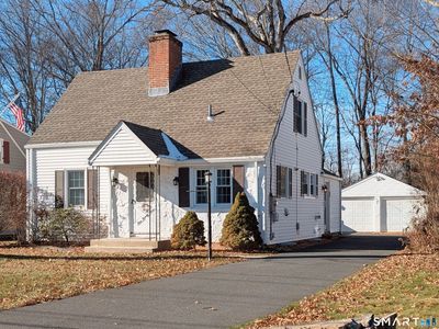 123 Grove Street, West Hartford, CT, 06110