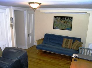 208 8th St, Jersey City, NJ 07302