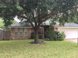 1821 Lauren Ln, Mission, TX 78572