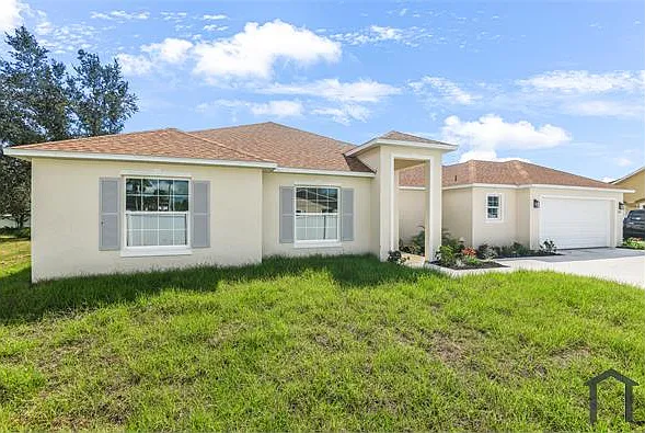 4 bed, 1746 sqft, $2,450 — Photo 2