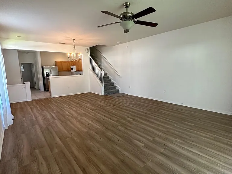 7163 83rd Dr E — Photo 11